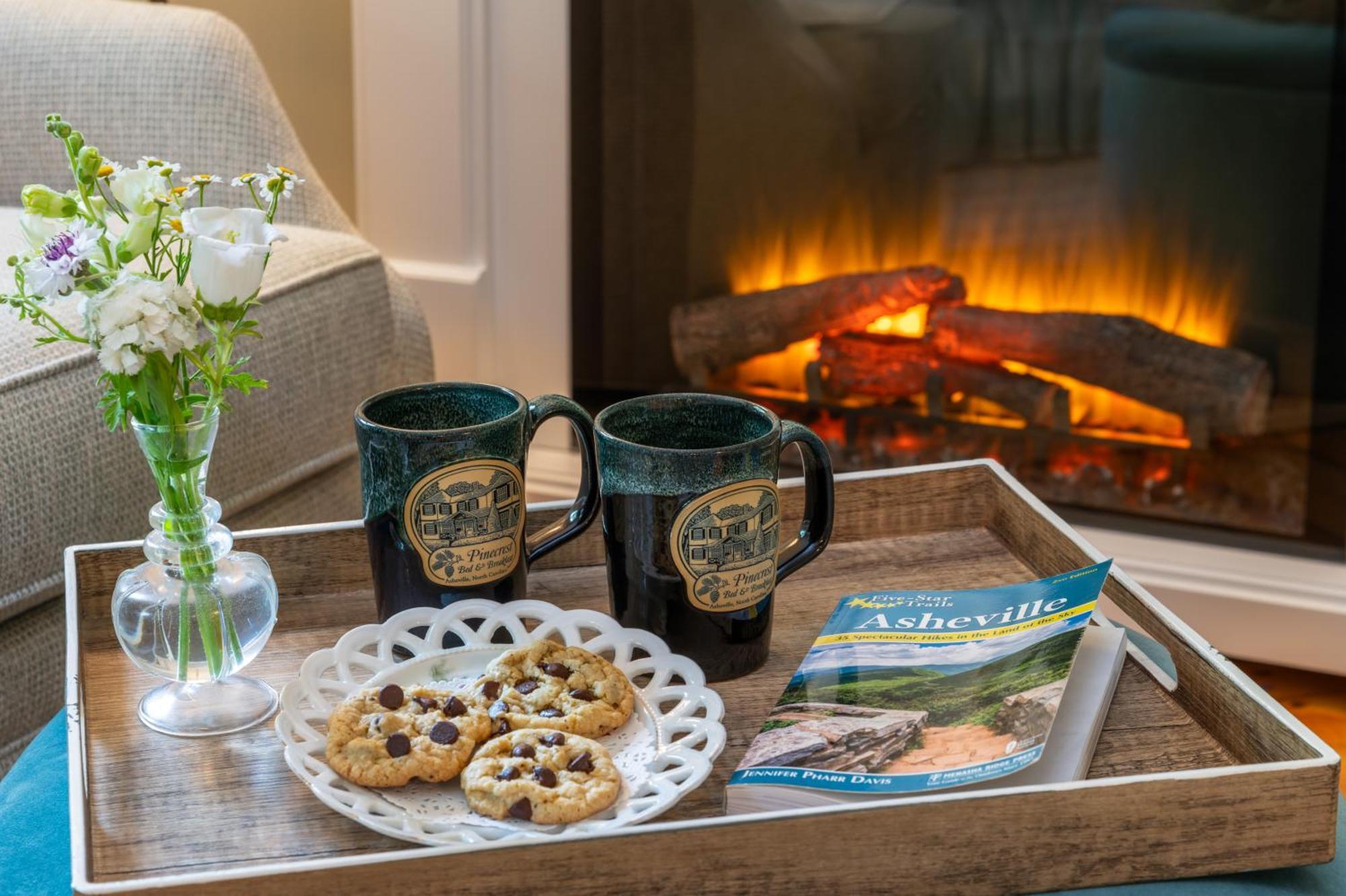 Pinecrest Bed & Breakfast Asheville Zewnętrze zdjęcie
